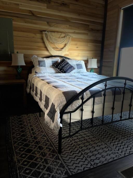 Bourbon Barrel Cottages #2 Of 5 On Kentucky Trail Lawrenceburg Екстер'єр фото